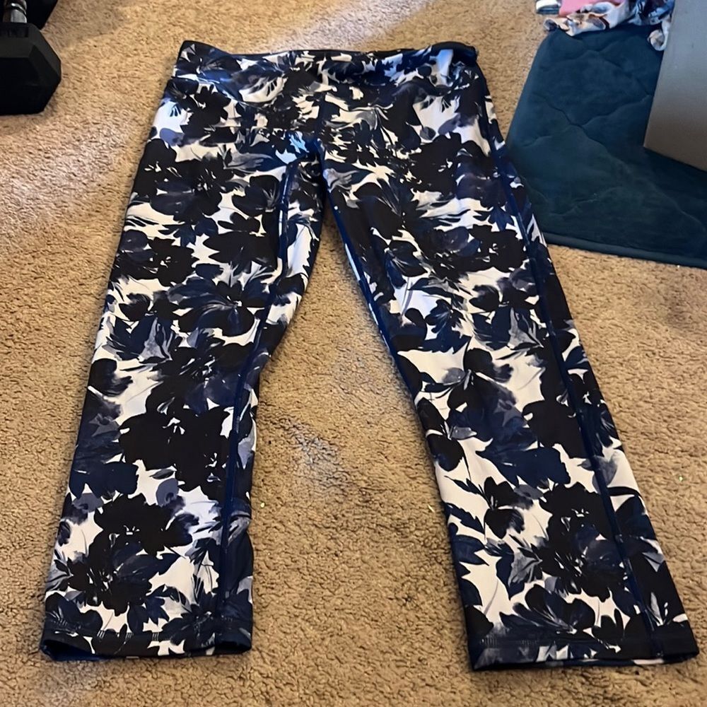 Fabletics‎ cropped leggings M